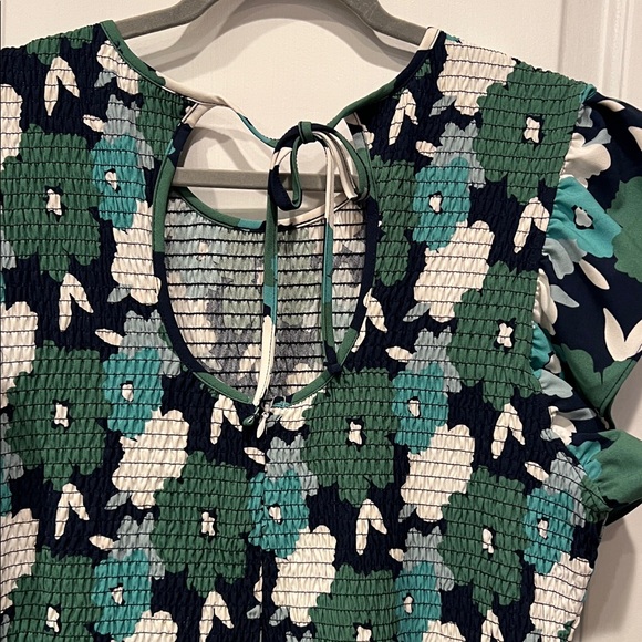 Floral Ruffle Sleeve Top - Picture 5 of 8